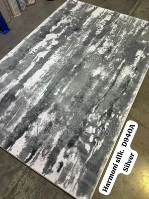 Harmony Silver Center Rug