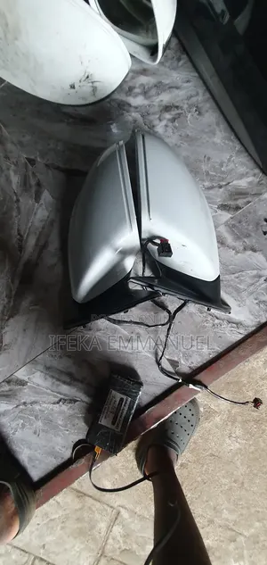 Side Mirror Audi Q7 2013
