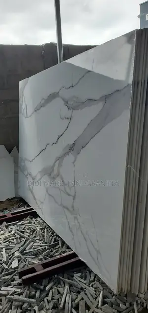 Slight Wave Quartz for Counter Top.