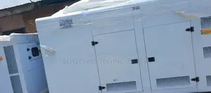 High Performance Perkins 630kva Soundproof Generator