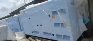 Low Emission 630kva Perkins Soundproof Generator