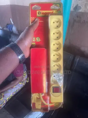 Legrand 6 Way French Extension Socket