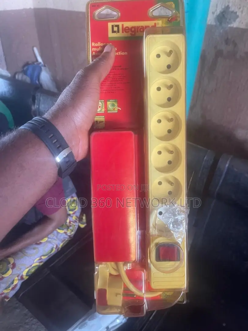 Legrand 6 Way French Extension Socket