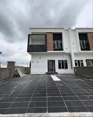 4bdrm Duplex in Golden Town Estate, Port-Harcourt for sale