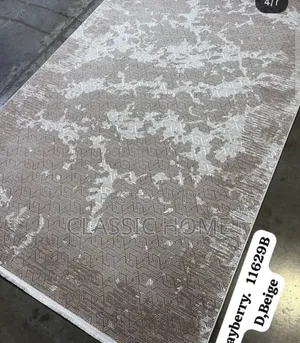 Ayberry Luxury Center Rug