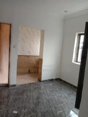 Studio Apartment in Off Morroco, Shomolu for rent