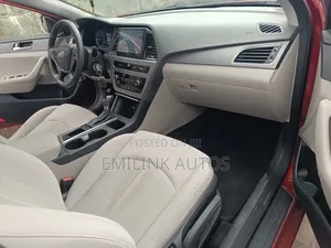 Hyundai Sonata Sport 2.0T 4dr Sedan (2.0L 4cyl Turbo 6A) 2015 Red