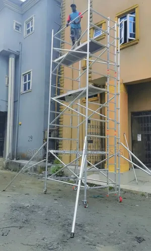 6 Meters Heavy Duty/Industrial Mobile Scaffolding Ladder