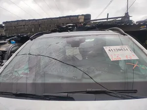 Gle450 2020 Suv Windscreen Glass Available