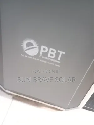 12 Eyes 100w Pbt All-in-one Solar Street Light Available