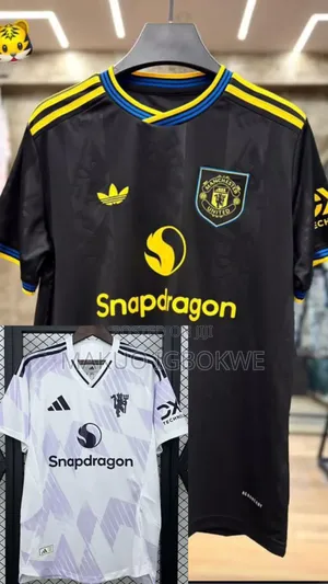 Manchester United Jerseys Kit [Wholesale Dealer Nationwide Delivery]