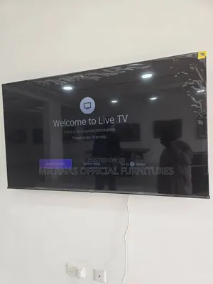 Hisense Smart Tv 65inches