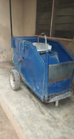 Industrial Popcorn Machine
