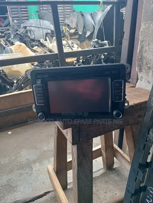 Car Radio Passat Fsi 2005