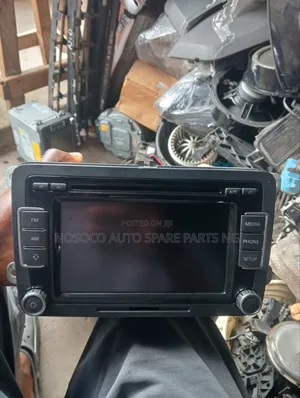 Car Radio Passat Tsi
