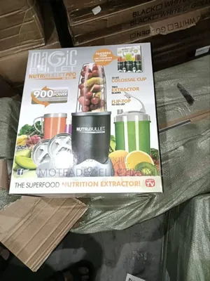 Magic Bullet 900w Nutri Bullet Pro (12pcs) Blender and Smoothie Maker