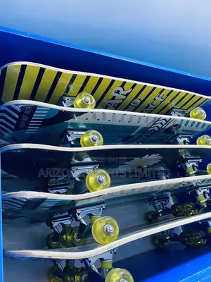 Skateboard (Quality Fpo)