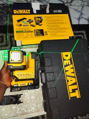 Dewalt Dcle34035 12 Line Laser