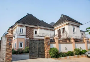 Furnished 4bdrm Duplex in Shell Co Operative, Port-Harcourt for sale