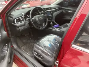 Toyota Camry XSE V6 FWD (3.5L 6cyl 8AM) 2018 Red
