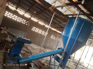 Feed Milling Machine