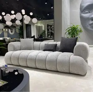 Executive Puffy Sofa With Pillows