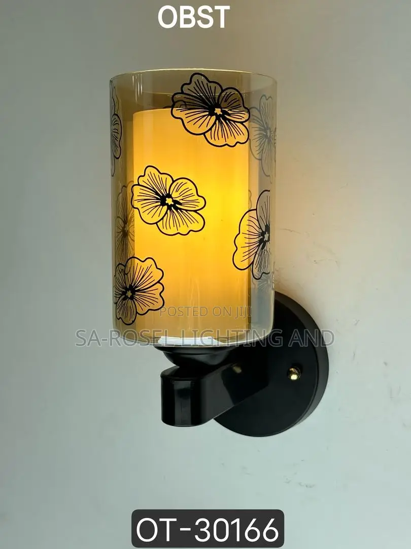 Simple Glass Wall Bracket Fitting