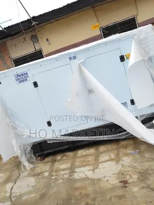 Heavy-Duty Perkins 200kva Generator for Continuous Operation