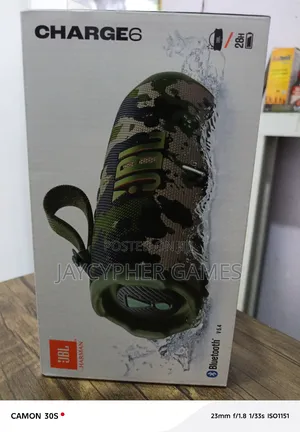 JBL Harman Kardon Charge 6 Camo