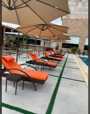 Rattan Pool Bed