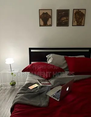 Plain Holiday Special Bedsheet Pillowcases and Duvet