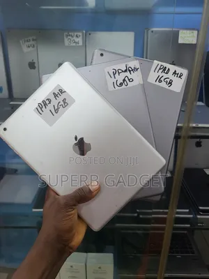 Apple iPad Air 16 GB Silver