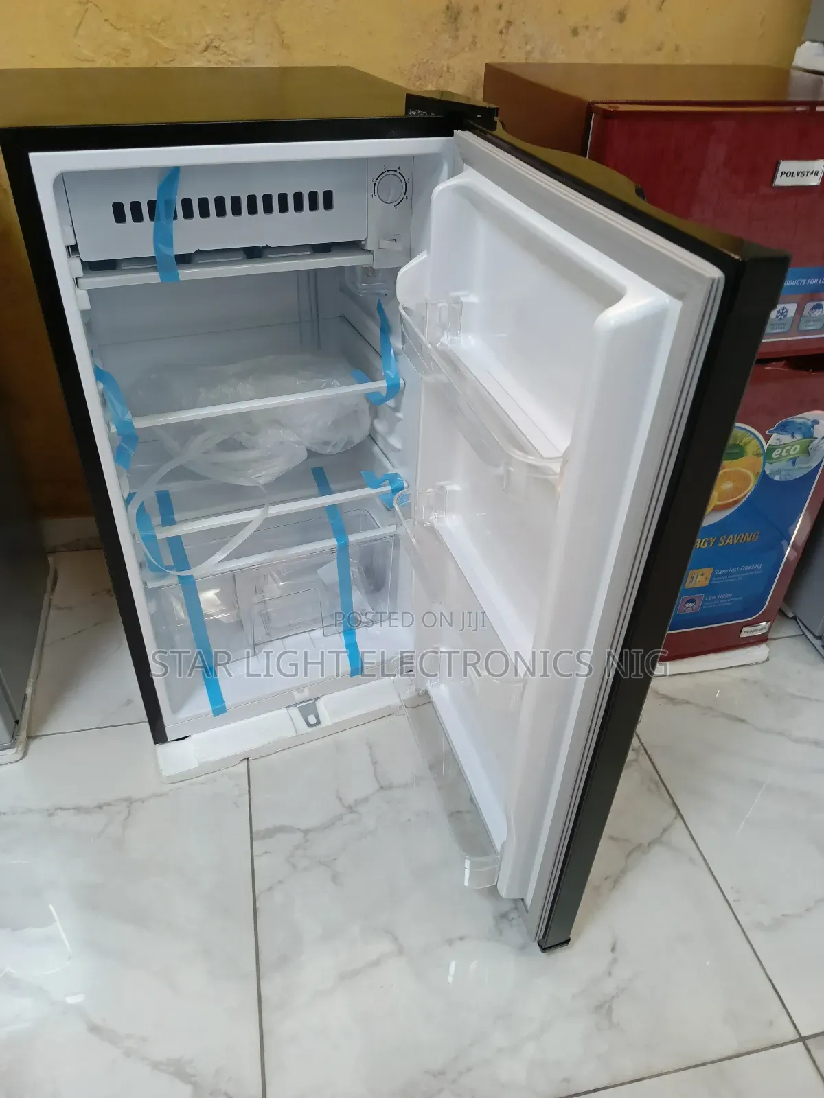 Table Top Fridge Black