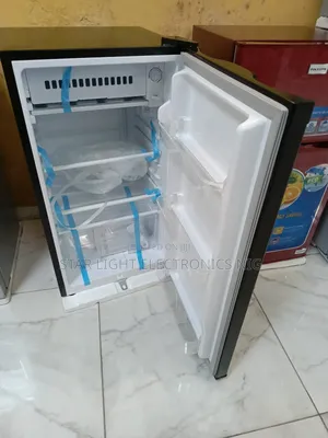 Table Top Fridge Black