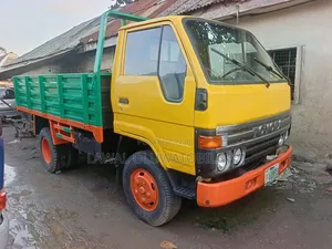 Nigeria Used Toyota Dyna 200 2rz Petrol Engine