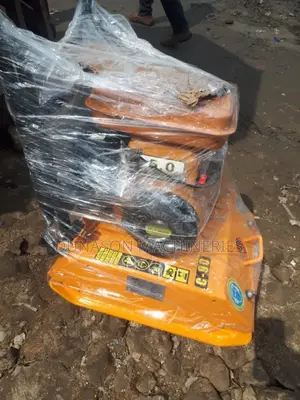 Plate Compactor