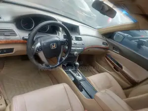 Honda Accord Sedan EX-L V6 Automatic 2009 Gold