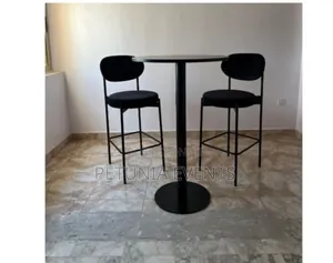Cocktail Table and Chairs Set