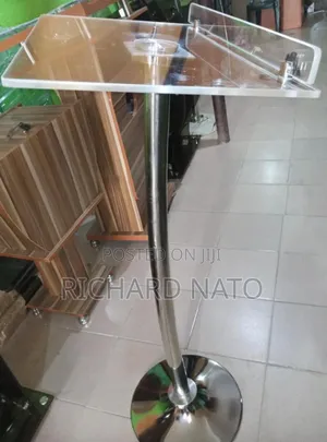 Acrylic Single Pole Pulpit