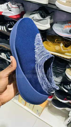 High Quality Comfortable Footwear