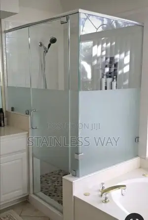 Shower Cubic Glass