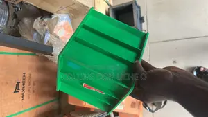 150 Square Concrete Plastic Cube Mould