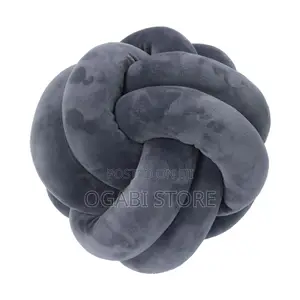 Knot Pillow