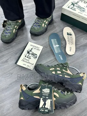 Original Asics Gel-Pickax Sneakers Available in Store