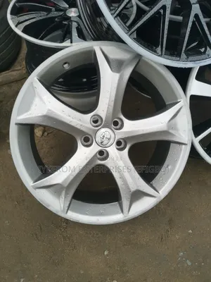 Toyota Venza 20 Rim Follow Come