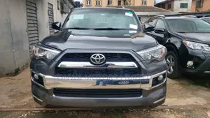 Toyota 4-Runner Limited 4dr SUV 4WD (4.0L 6cyl 5A) 2015 Gray