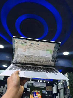 Laptop HP EliteBook 1040 G8 32GB Intel Core i7 SSD 1T