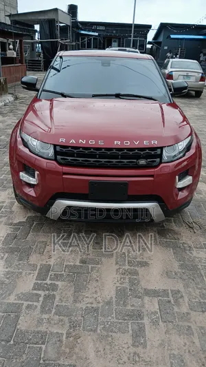 Land Rover Range Rover Evoque Pure AWD 5-Door 2013 Red