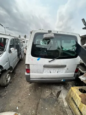 Mazda Bongo 2005 White