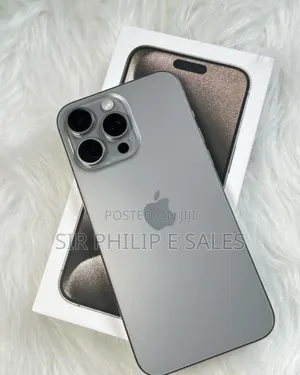 New Apple iPhone 15 Pro Max 256 GB